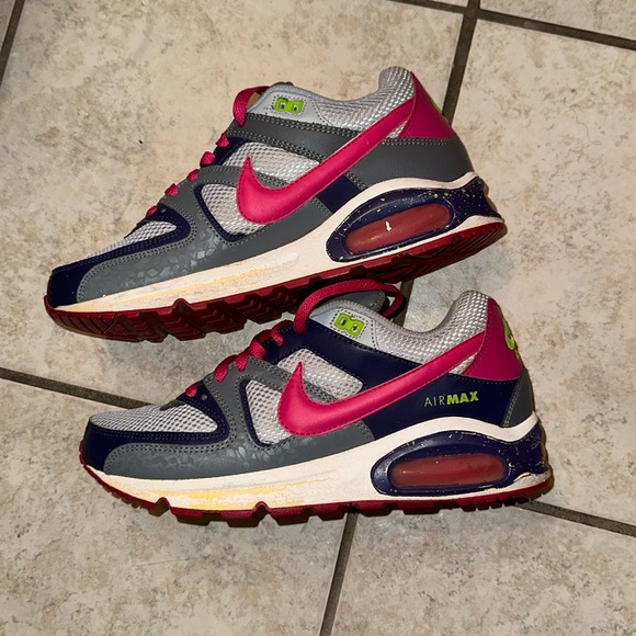 Nike Shoes - Nike AirMaxes